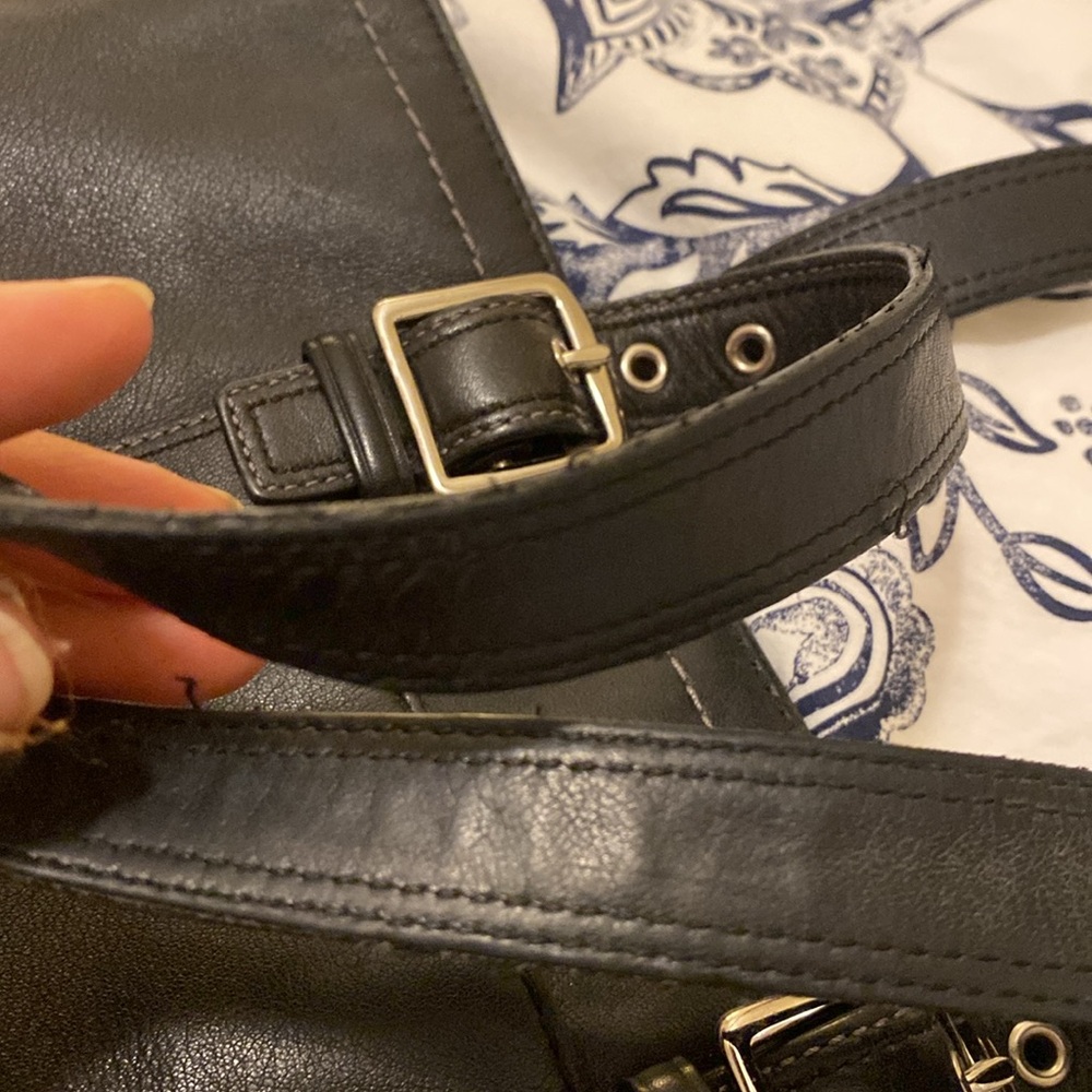 Coach Hand Bag - Picture 7 of 8